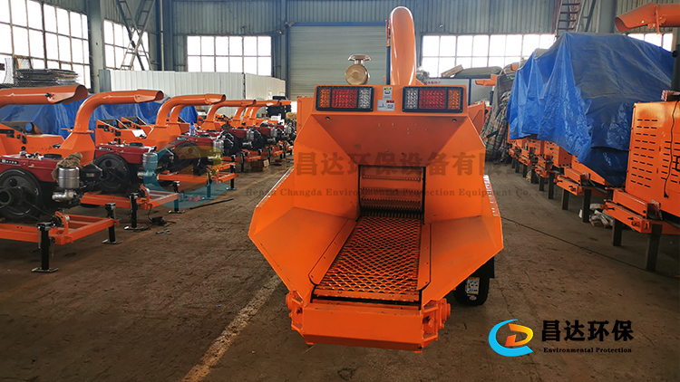 1679923799164158.jpg 6145L樹枝粉碎機750-422-2.jpg